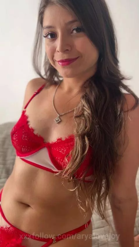 Are you staying to see more? by aryalovejoy