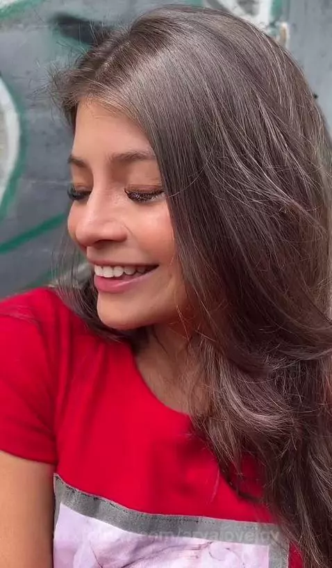 When you look at me I blush by aryalovejoy