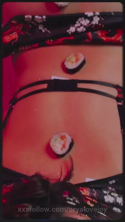 I can be your treat or your meal... you decide. 🍭🍥 by aryalovejoy