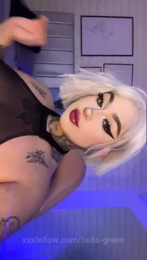 LET'S PLAY AND MAKE A MESS, I WANT TO FILL YOU WITH A LOT OF... by bella-green