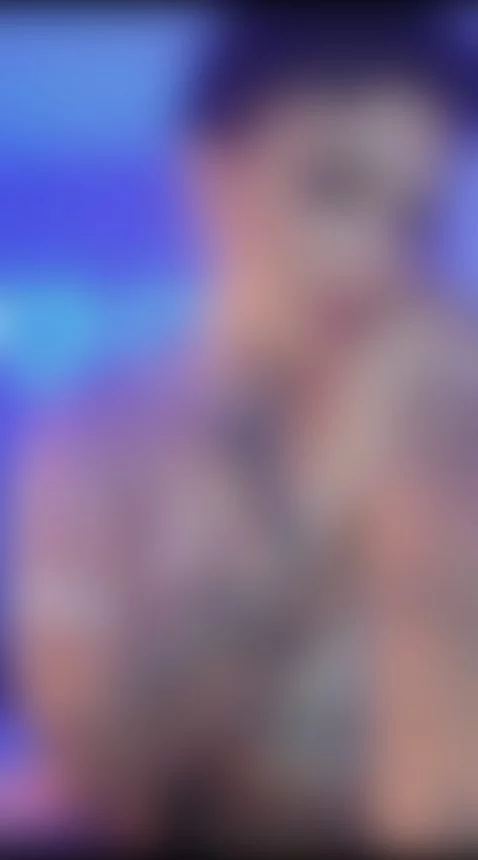 COME KISS ME ALL OVER MY BODY AND THEN FUCK ME VERY HARD WIT... by bella-green