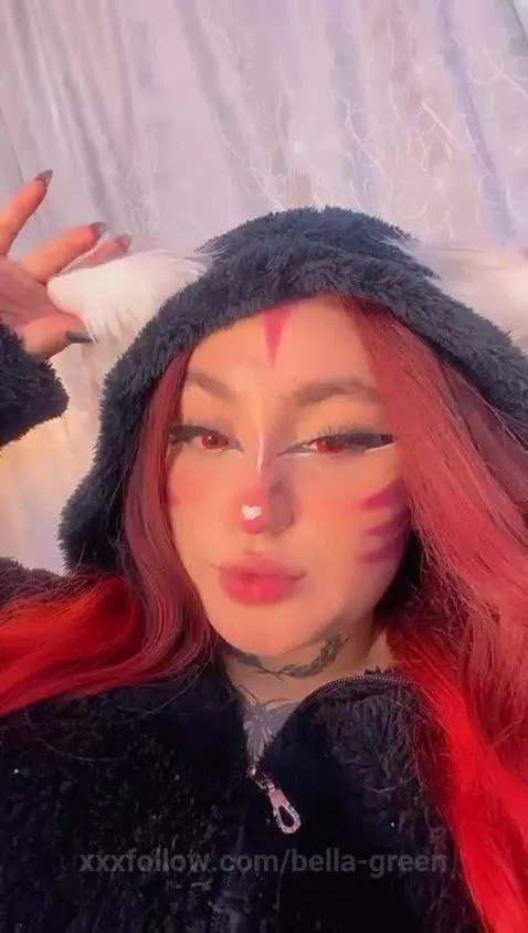 BBY GIVE ME A VERY HOT FRENCH KISS TOUCH MY BODY AND FUCK AL... by bella-green