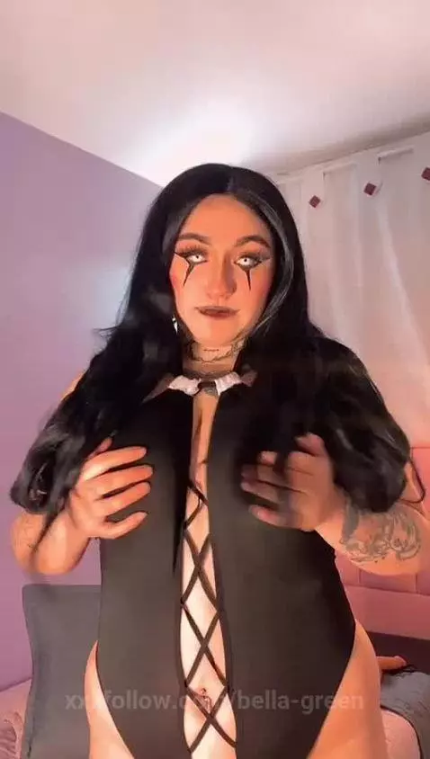 DADDY I'M READY FOR YOU AND I WANT TO GET VERY NAUGHTY by bella-green