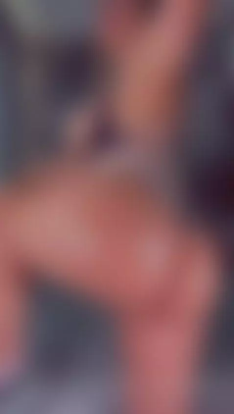 Online now on CamSoda 💛 Blonde MILF, big ass & big boobs. Ti... by samaantha-white