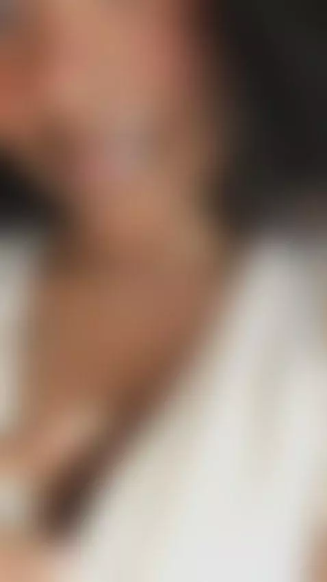 Online now by anneth-m