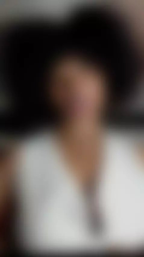 Every curl of yours seems to hold a dangerous secret. by anneth-m