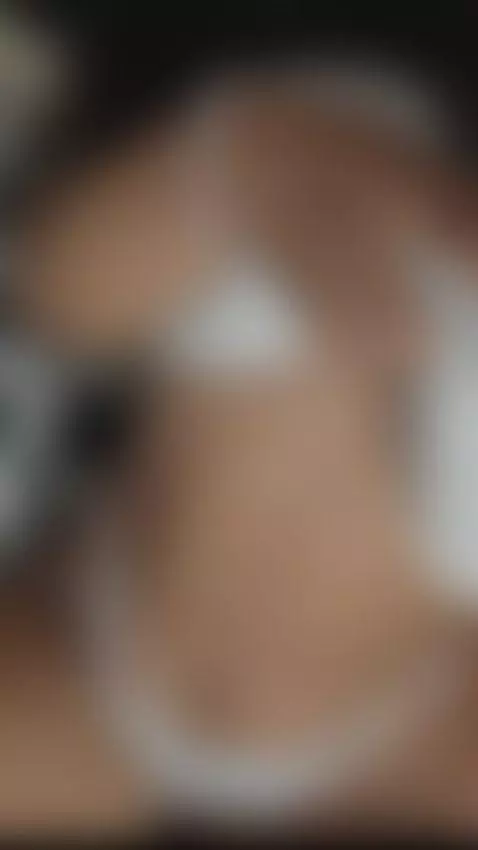 The sexy curves that are waiting for you by anneth-m