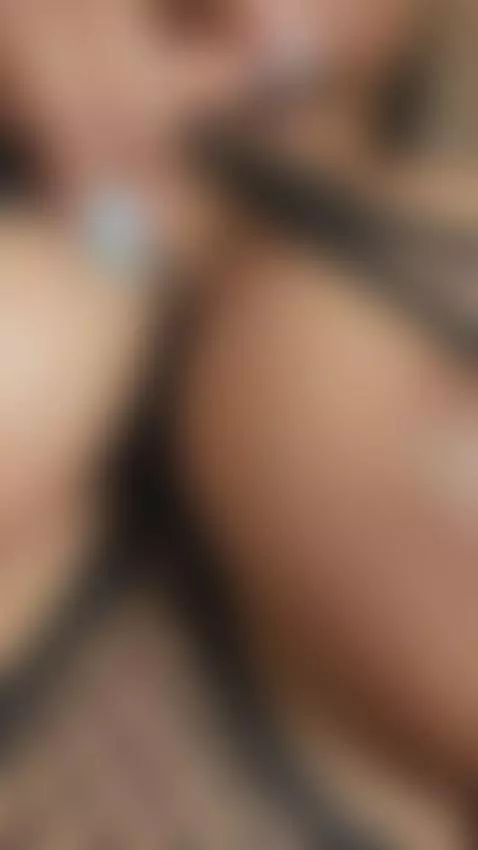 Power in my curves by anneth-m