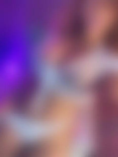 Hello, my pussy is wet by anneth-m