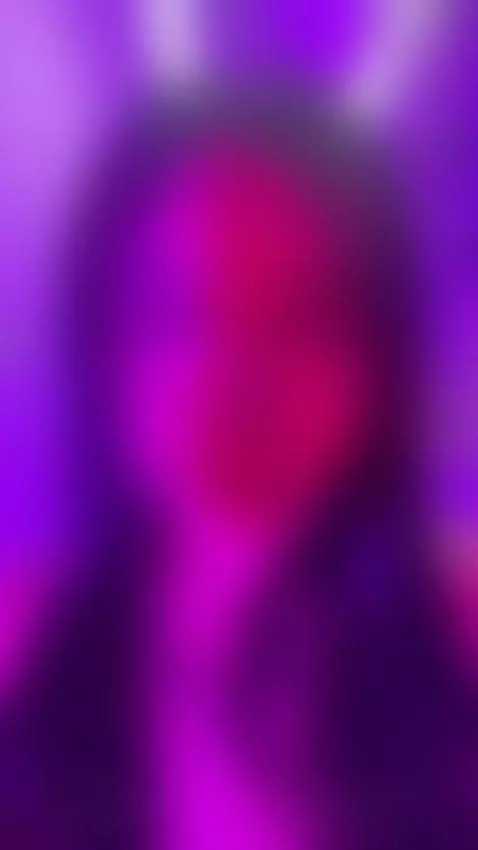 🎄🍑 Mrs. Claus knows how to warm the holidays… one step at a ... by hanna-foster