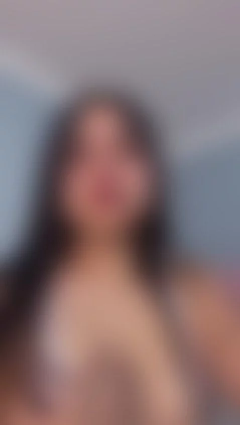 kiss me by hanna-foster