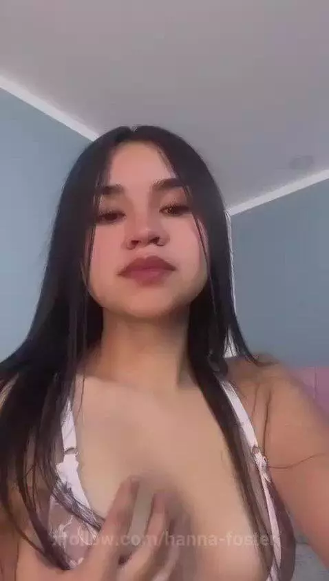 kiss me by hanna-foster