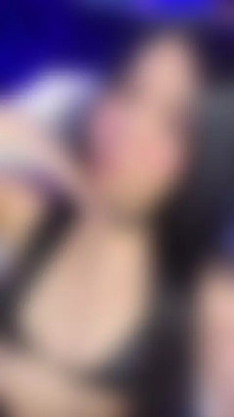 Kiss  😈 by hanna-foster