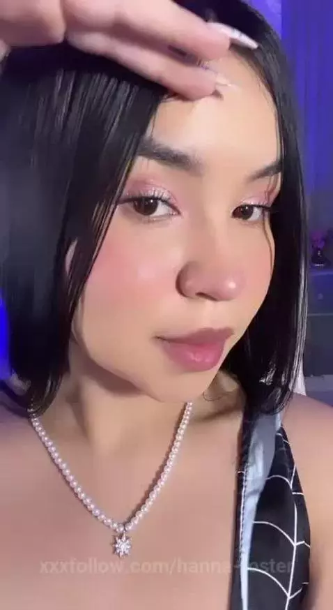 Your favorite Spider girl it´s hereeee 🕸 by hanna-foster