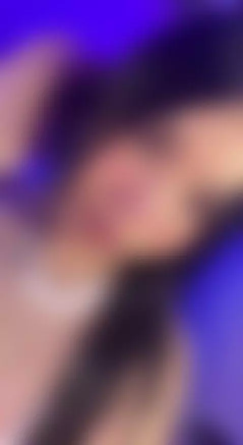 Hiii love, you want to see me? by hanna-foster