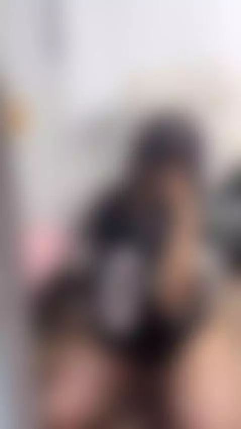 Im here to please u in all ur desires by hanna-foster