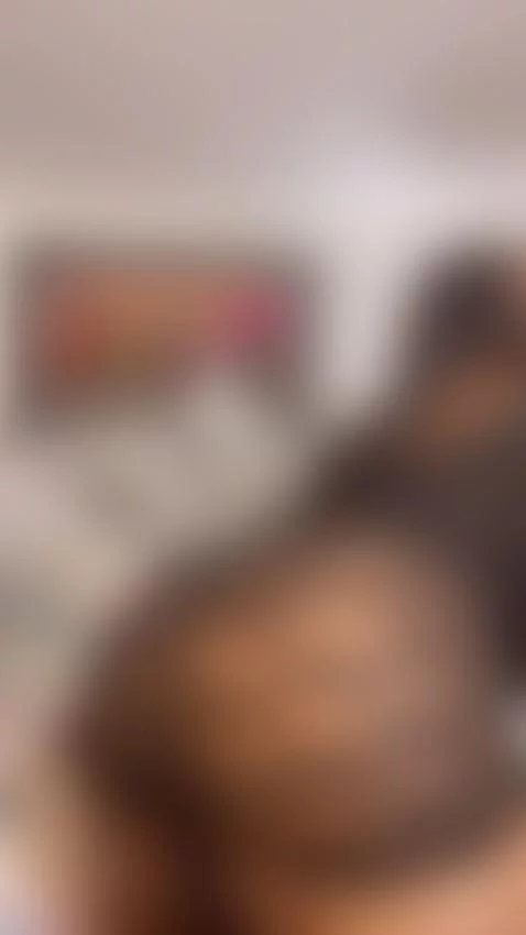 black girl by ashleyypumper