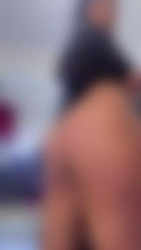 Estoy caliente 🔥 by nattaliejones