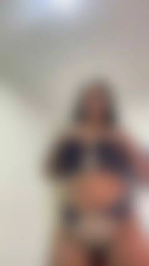 I'm online, we can talk and we get to know each other by nattaliejones