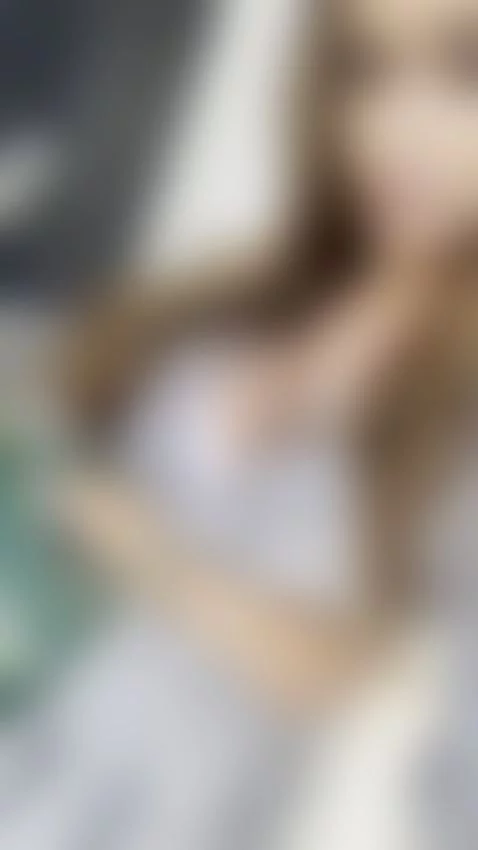 Good morning 🌞 sunshine!! 💋 #nomakeupmakeup #morningmotivati... by allenaskye