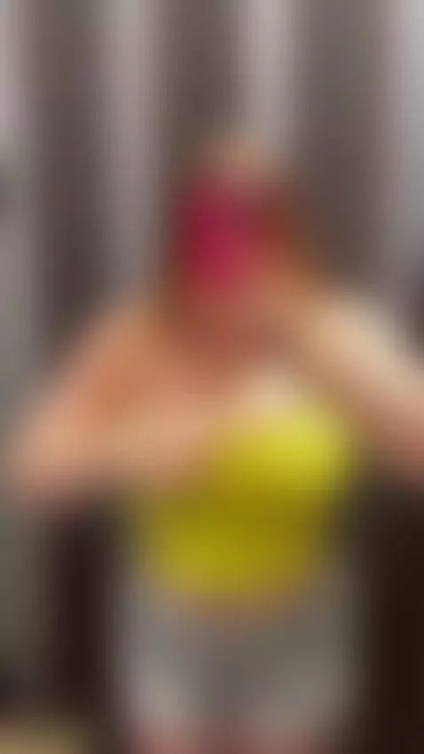 tits in the fitting room by vikidream