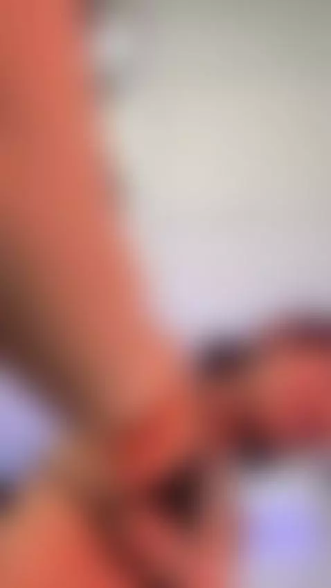 🤭🤭 by charlottee-4