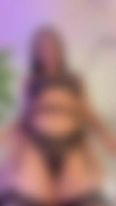 Would you like to have your face between my buttocks? by charlottee-4