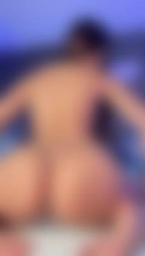 🍑🍑👅 by charlottee-4