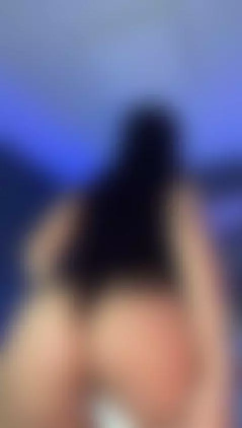 🍑🍑 by charlottee-4