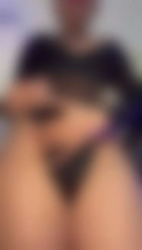 🍑💦 by charlottee-4