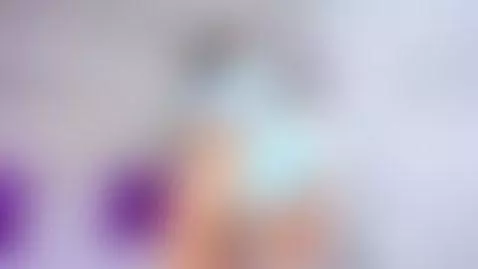 my tight little pussy, want your big cock in it🍌 by lindsycarter