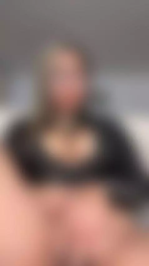 https://stripchat.com/Rae_Lil_White/follow-me by luciana-and-tommy