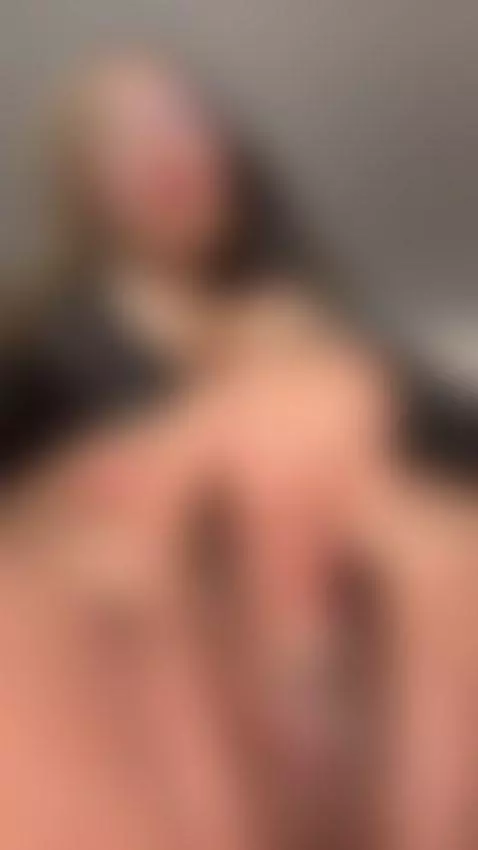 https://stripchat.com/Rae_Lil_White/follow-me by luciana-and-tommy