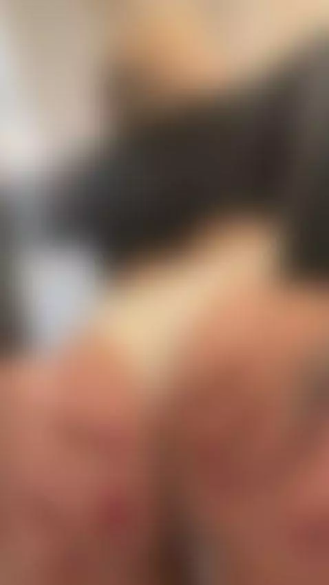 https://stripchat.com/Rae_Lil_White/follow-me by luciana-and-tommy