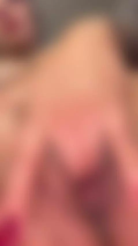 https://stripchat.com/Rae_Lil_White/follow-me by luciana-and-tommy