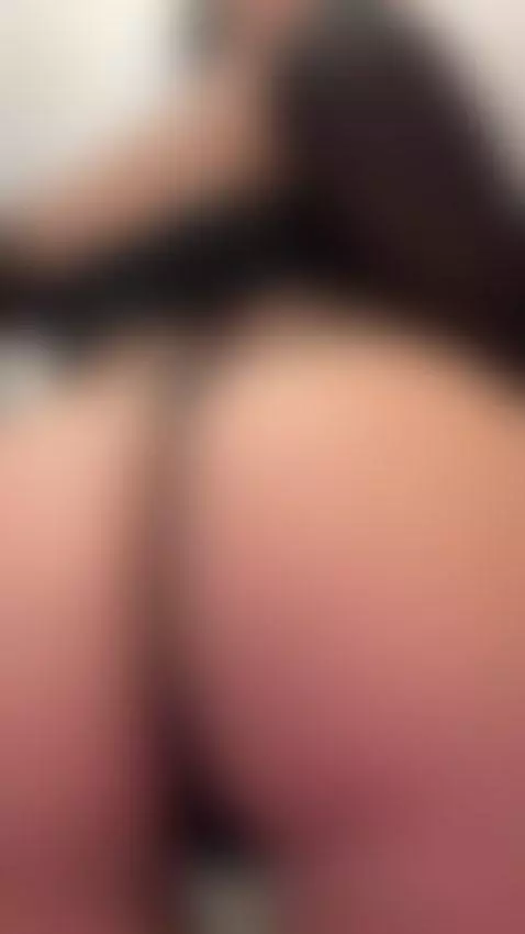 https://stripchat.com/Rae_Lil_White/follow-me by luciana-and-tommy