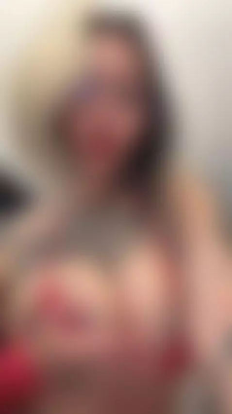 https://stripchat.com/Rae_Lil_White/follow-me by luciana-and-tommy