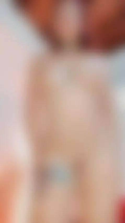 my sexy body by kataleya17