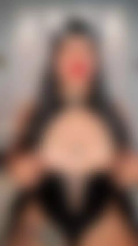 Burning nipples 🔥💋 by kataleya17