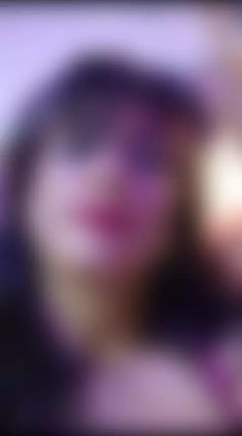 Let my movements speak for me 🎥💖 by ahytana