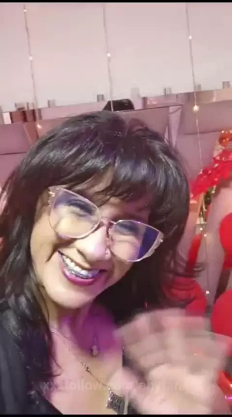 Let my whispers take you to ecstasy. 🔥😏 by ahytana