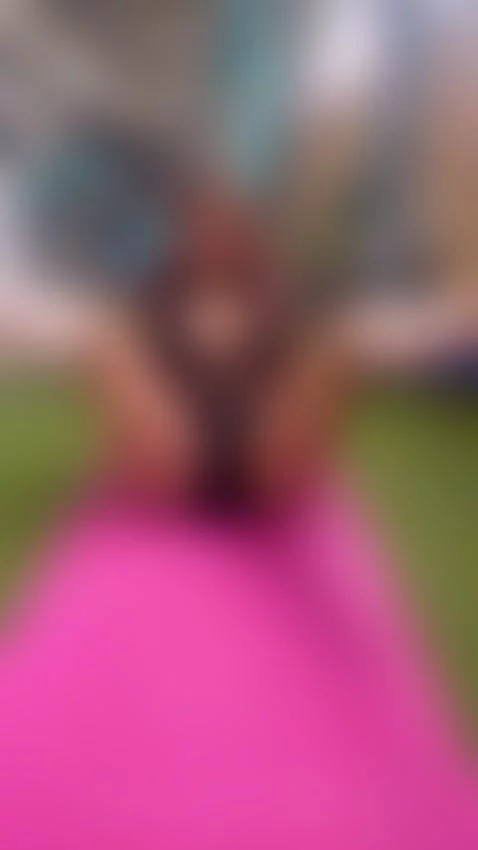 Hot exercise by ameliajoness