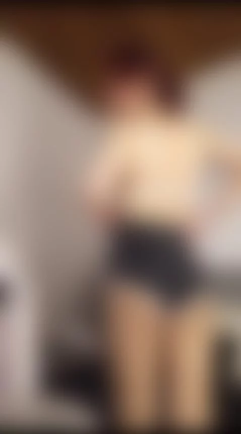 GOOD MORNIG!!! do u wanna  see my thonge? by sharo-bby