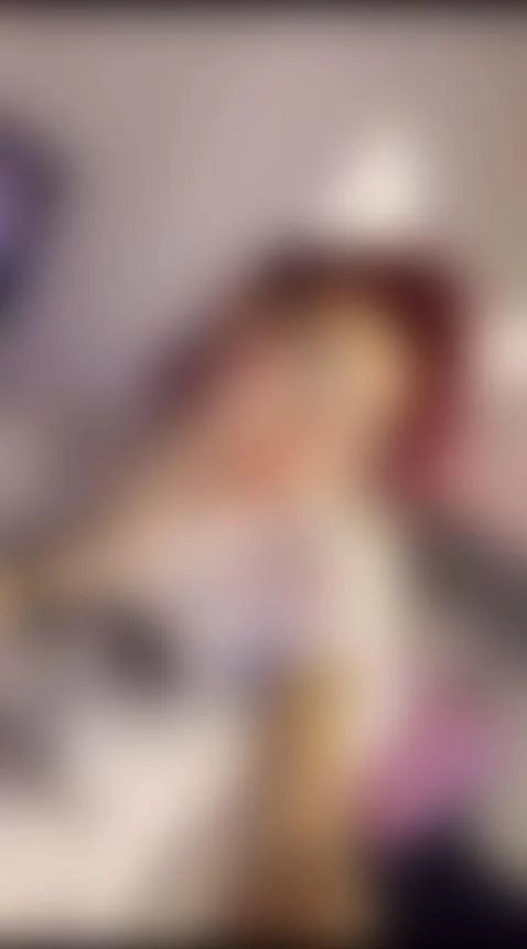 WHITE AND PINK by sharo-bby