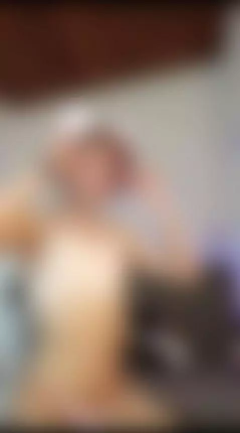 I imagined that I am sitting on your legs🤭🙈 by sharo-bby