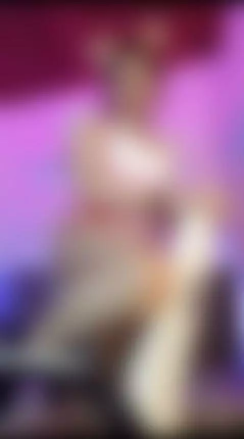 Your favorite kitten is ready to play hard.😻🤭😈 by sharo-bby