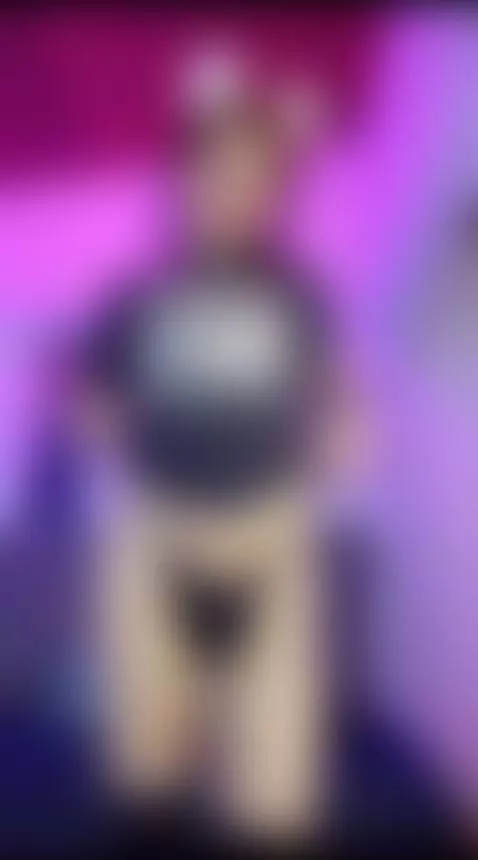 Would you like to spank my ass please?🍑🤤😈 by sharo-bby