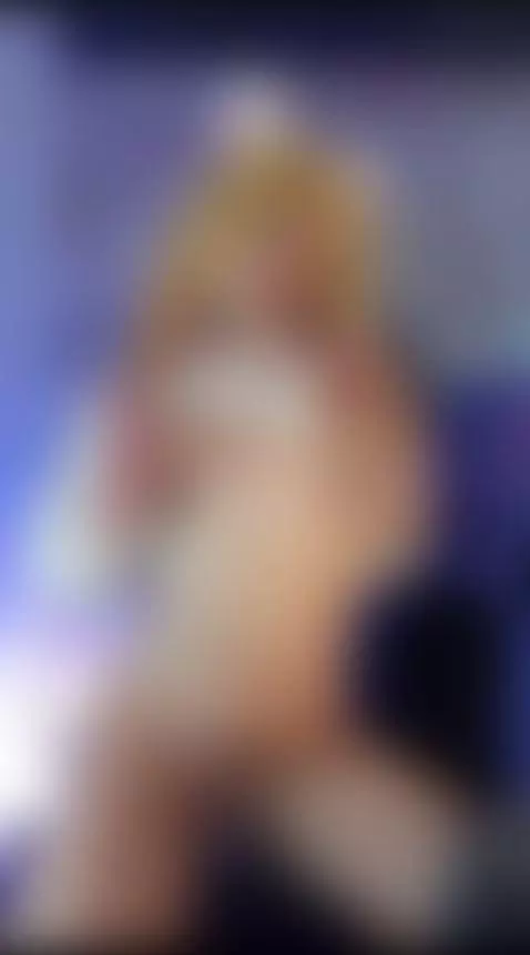 WOULD ULIKE FUCK THIS CUTE TRANS GIRL?🥰😏💖 by sharo-bby