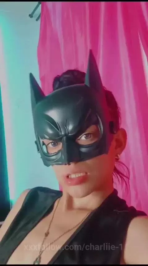 Come and enjoy a delicious moment sweetheart! I am Online by charliie-1