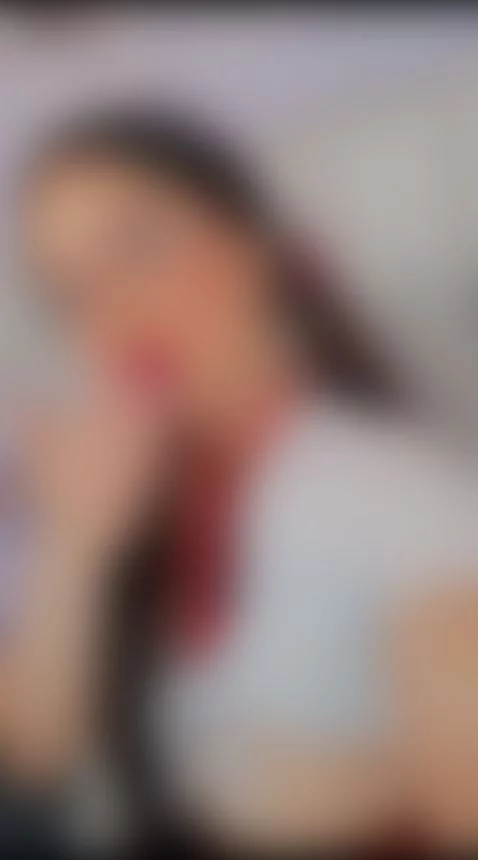 YOUR PRETTY SCHOOLGIRL by anais-parker